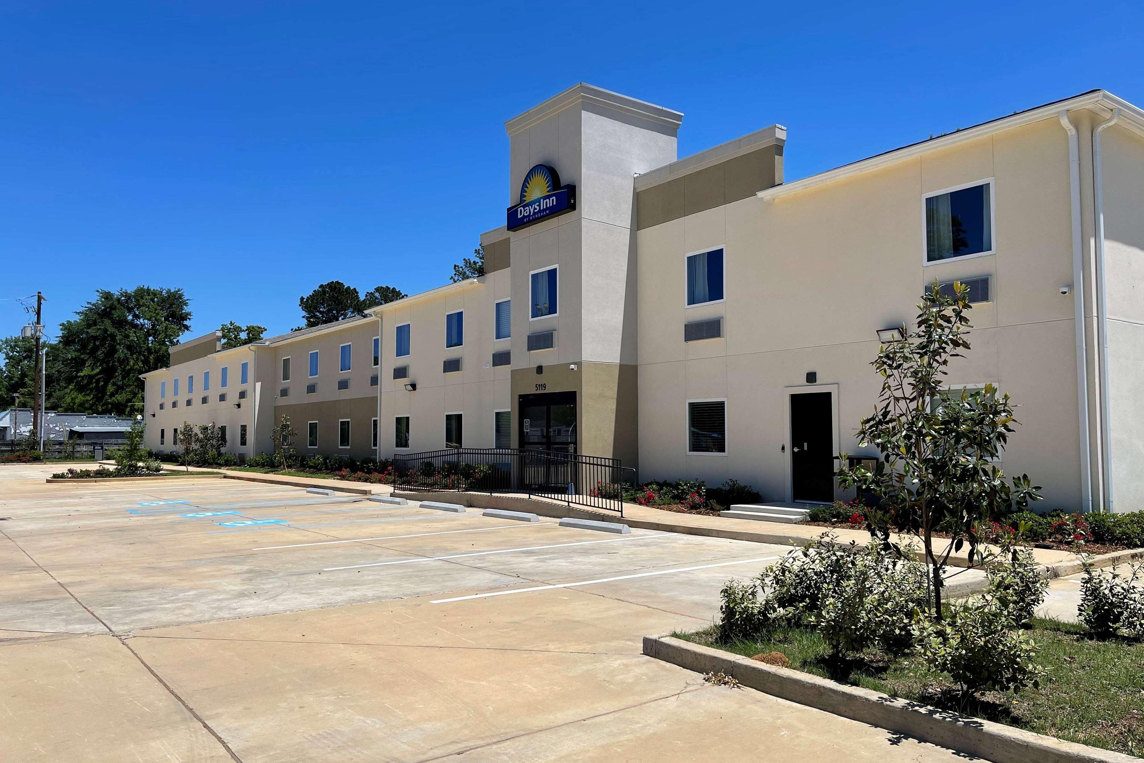 Days Inn By Wyndham Zachary La Exterior foto